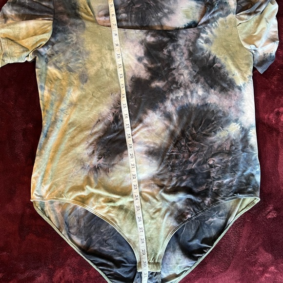 Socialite Curve Tie Dye bodysuit - Picture 4 of 6